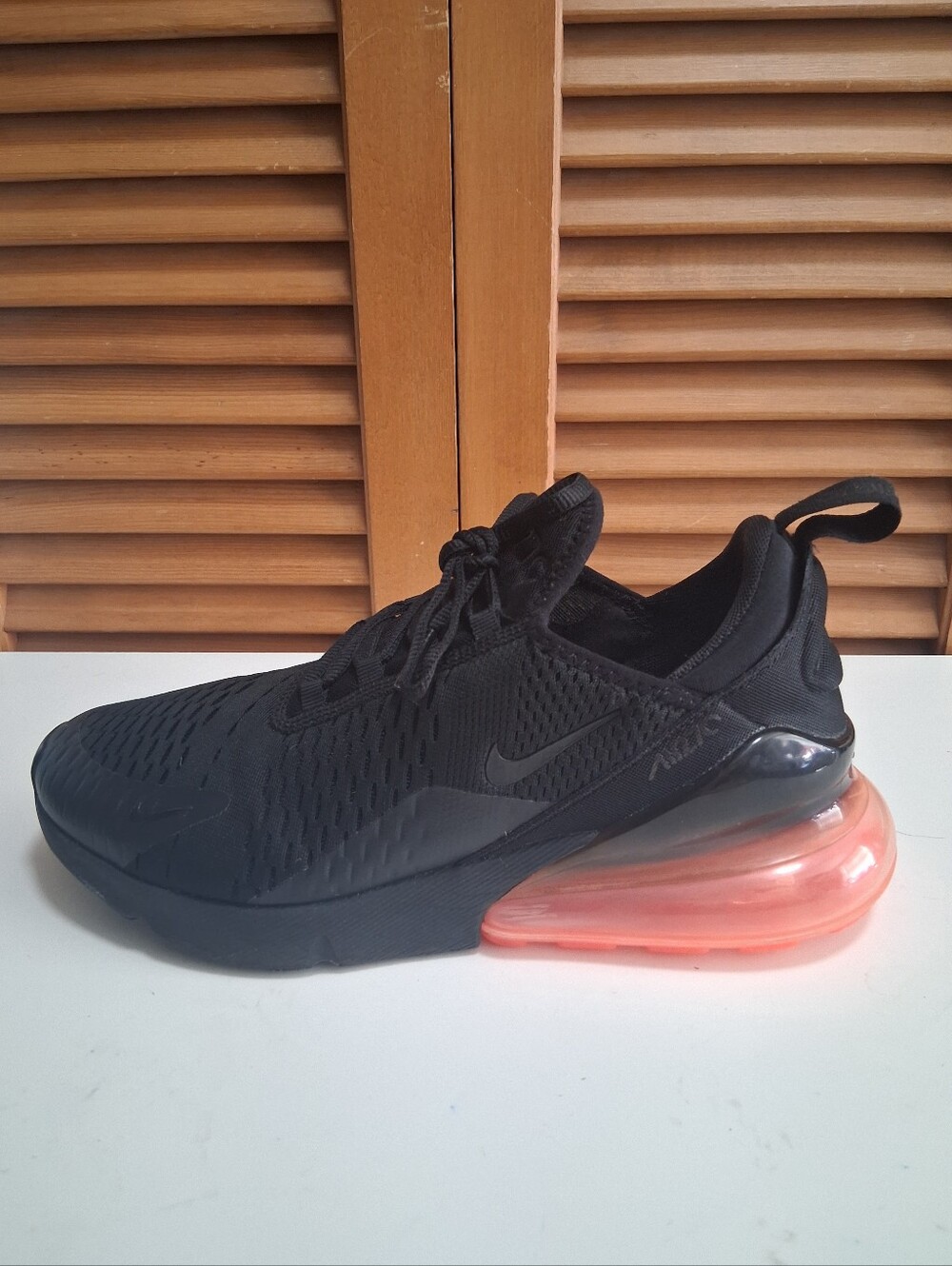 Nike Air Max 270 Black Hot Punch Men's Sneaker * Size: 8